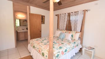 Exceptional Memories- Footprints away from the beach with Balcony | In-room safe, individually furnished, iron/ironing board