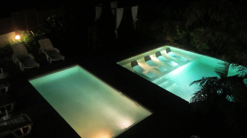 Baie Des Anges Apart Hotel by null