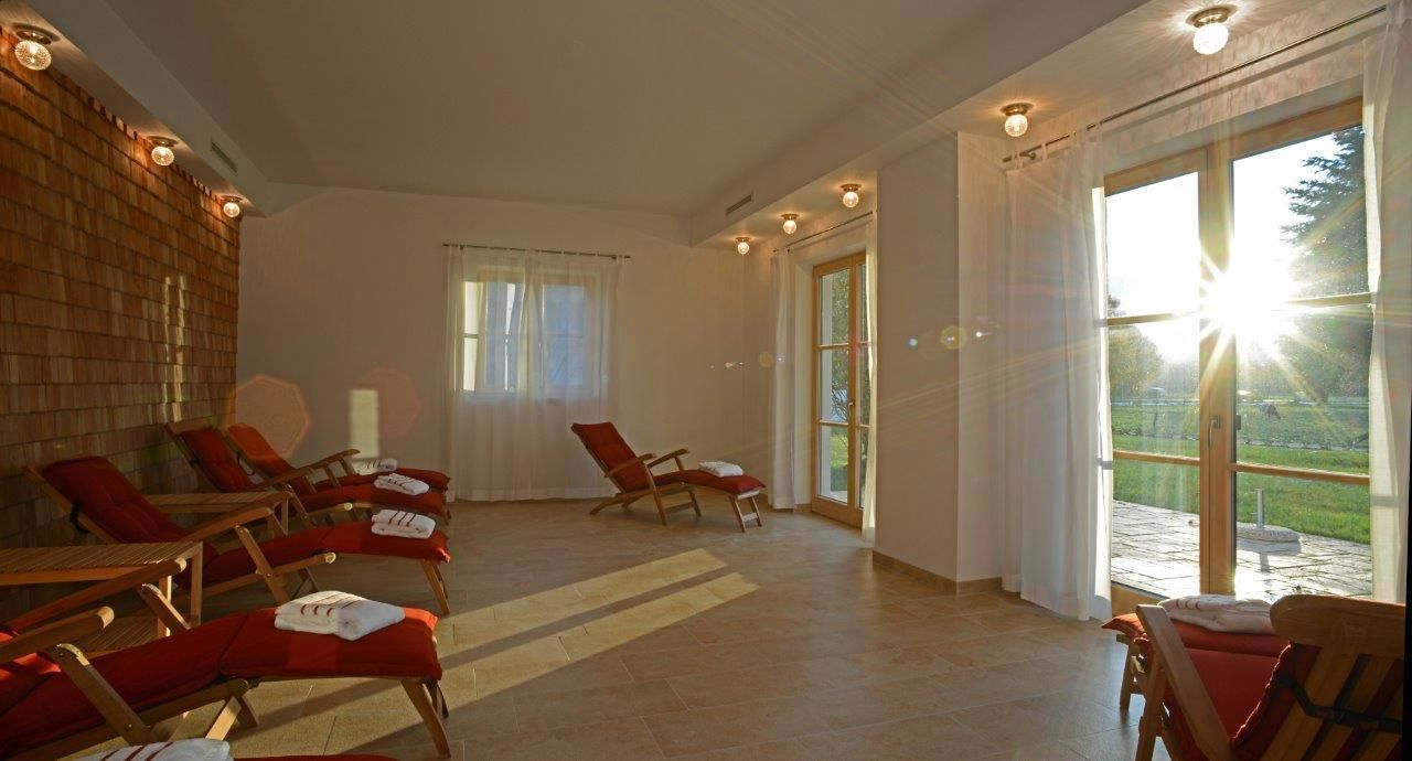 sauna, massage/treatment rooms, massages
