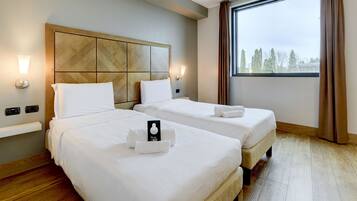 Twin Room, Non Smoking | Spa