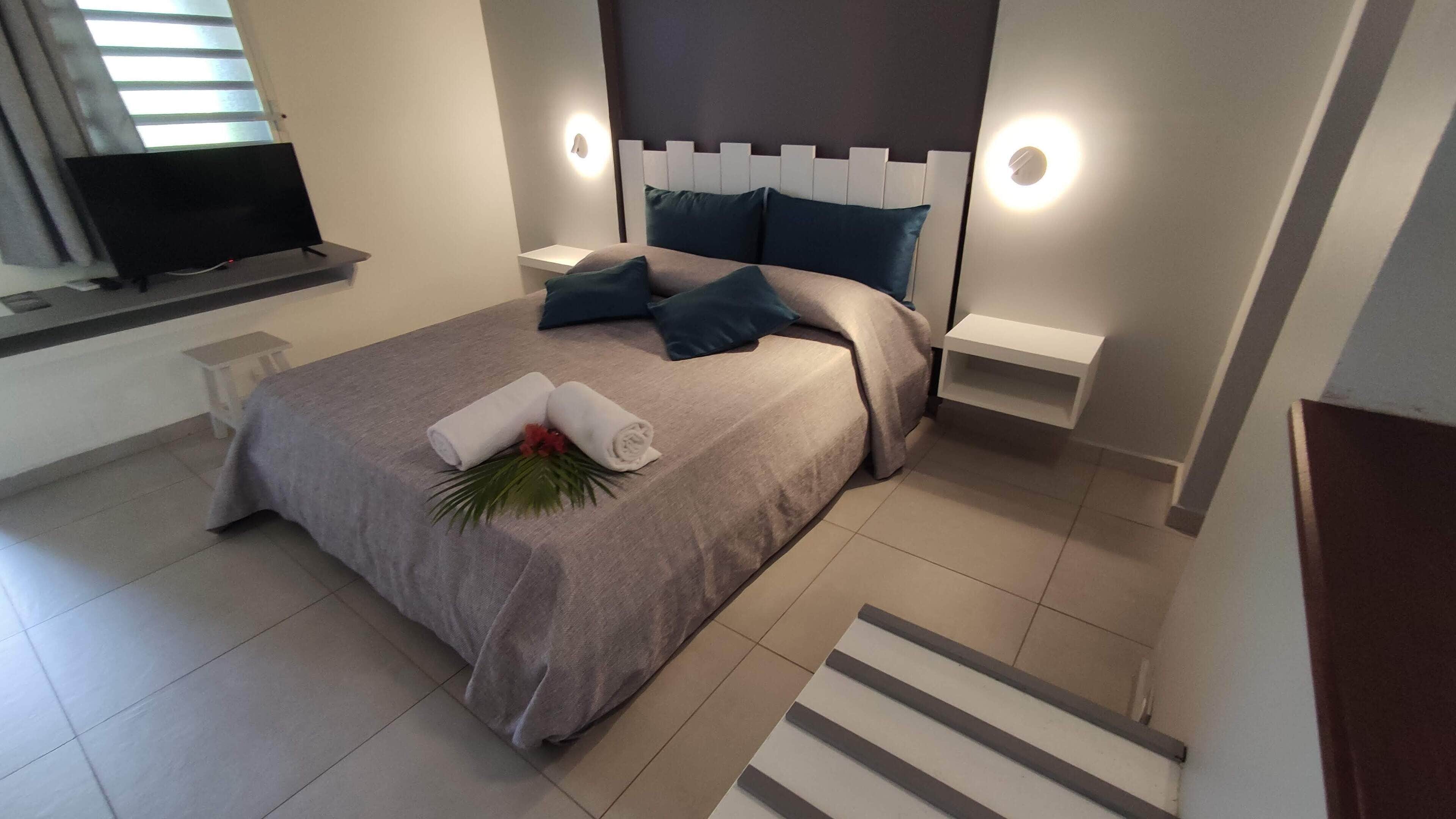 family studio, kitchenette (40 m2) | 1 bedroom, in-room safe, iron/ironing board, bed sheets