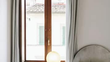 Classic-Einzelzimmer, 1Â Einzelbett | Minibar, Zimmersafe, Schreibtisch, laptopgeeigneter Arbeitsplatz