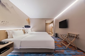 Business Room, 2 Twin Beds | Minibar, in-room safe, desk, blackout drapes - Sunworld Hotel Beijing Wangfujing (Beijing)