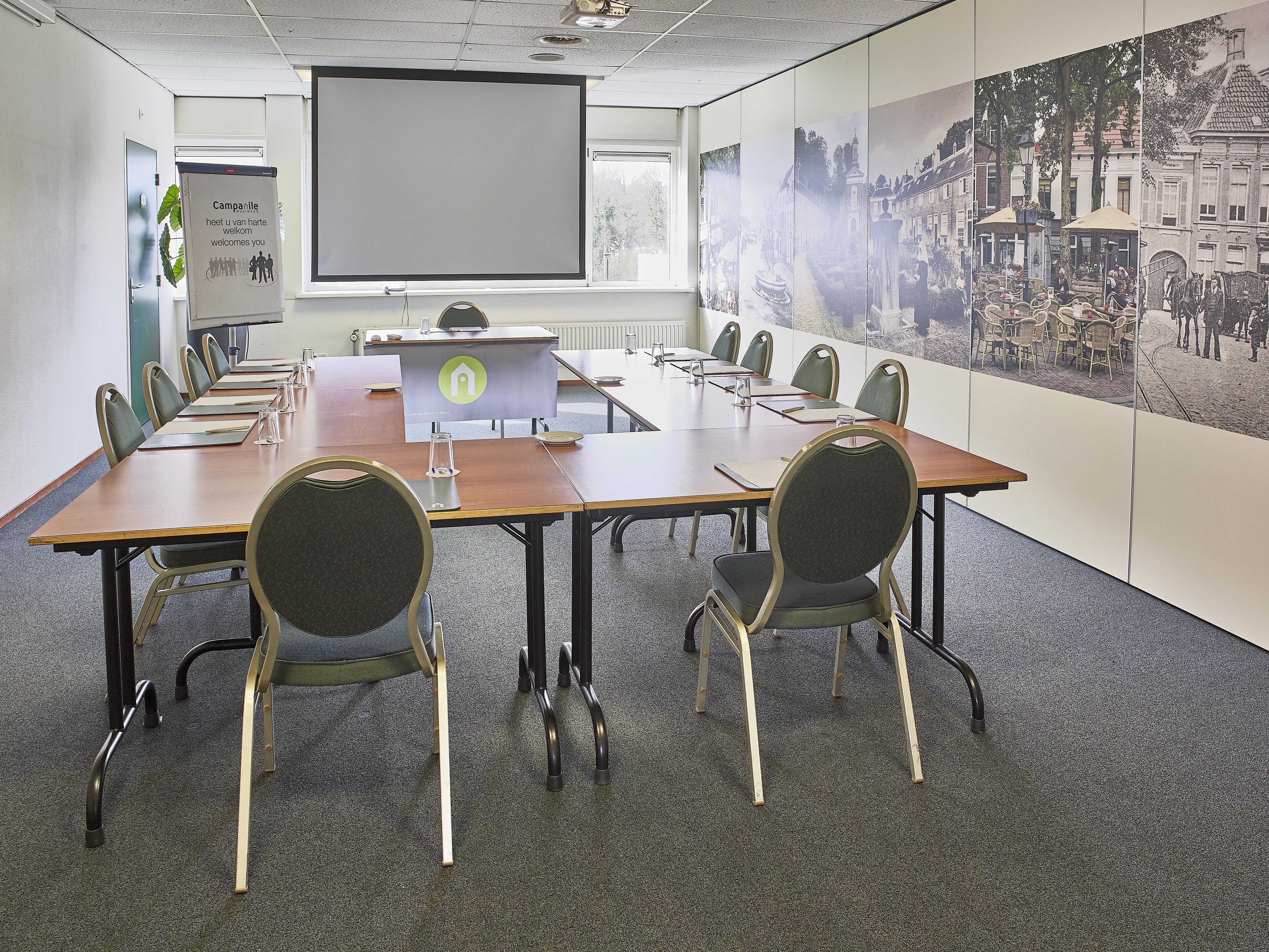 Foto - Campanile Hotel & Restaurant Breda