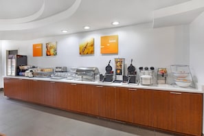 Desayuno completo incluido todos los días