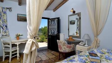 Studio, Kitchenette, Mountain View | View from room