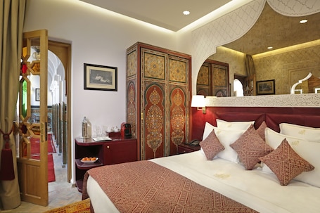 Classic Room Douiriya | Pillowtop beds, minibar, in-room safe, desk. La Maison Arabe Hotel, Spa and Cooking Workshops