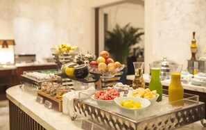 Daily buffet breakfast for a fee - Metropolo Xin Cheng Hotel, The Bund Shanghai (Shanghai)