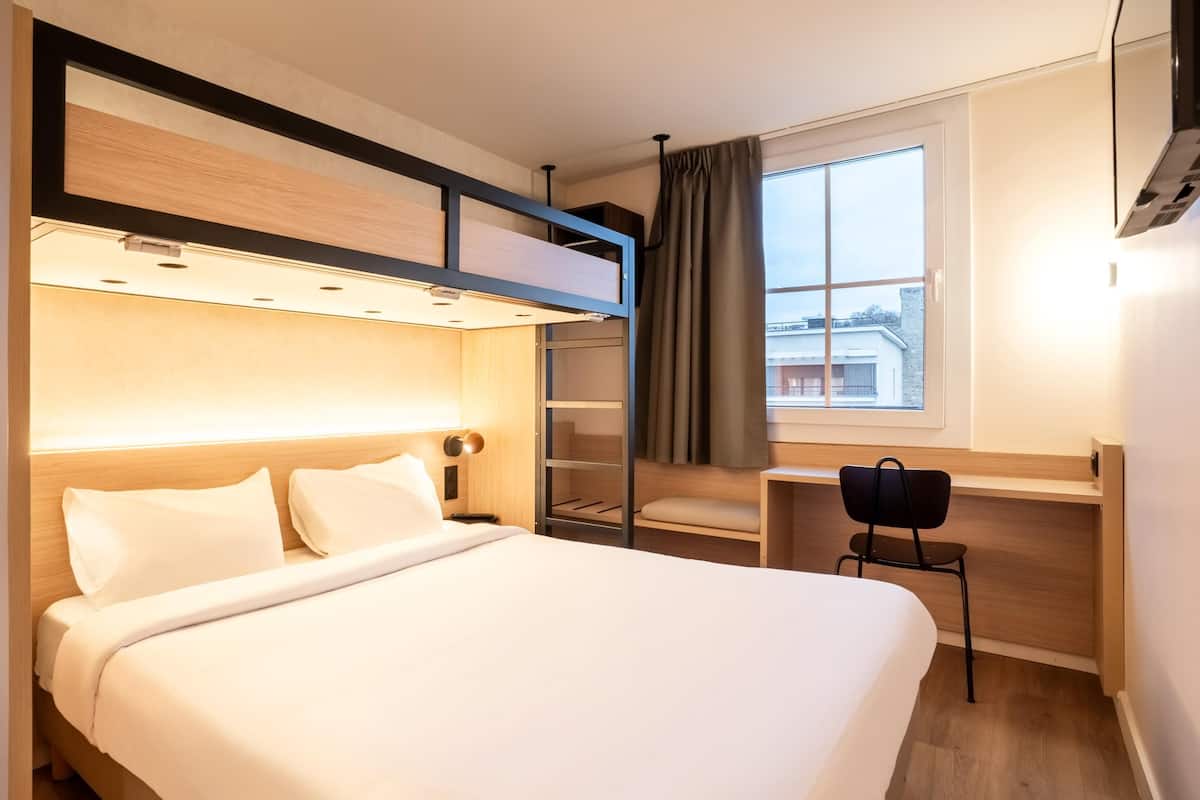 Standard Room, Multiple Beds