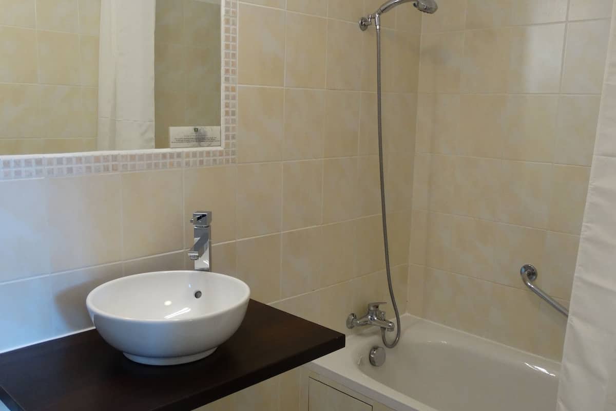 free toiletries, hair dryer, towels