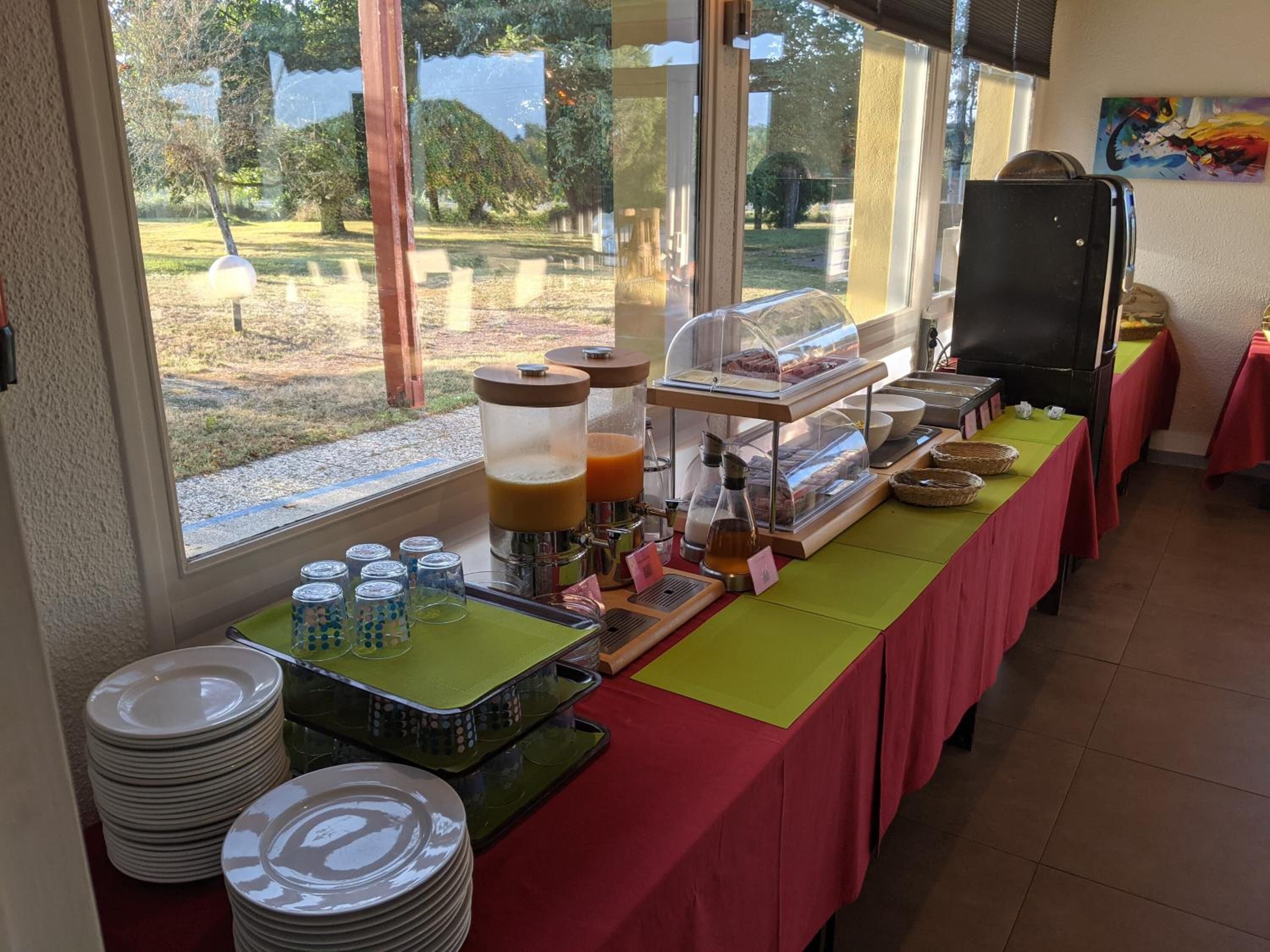 daily buffet breakfast (eur 12.00 per person)