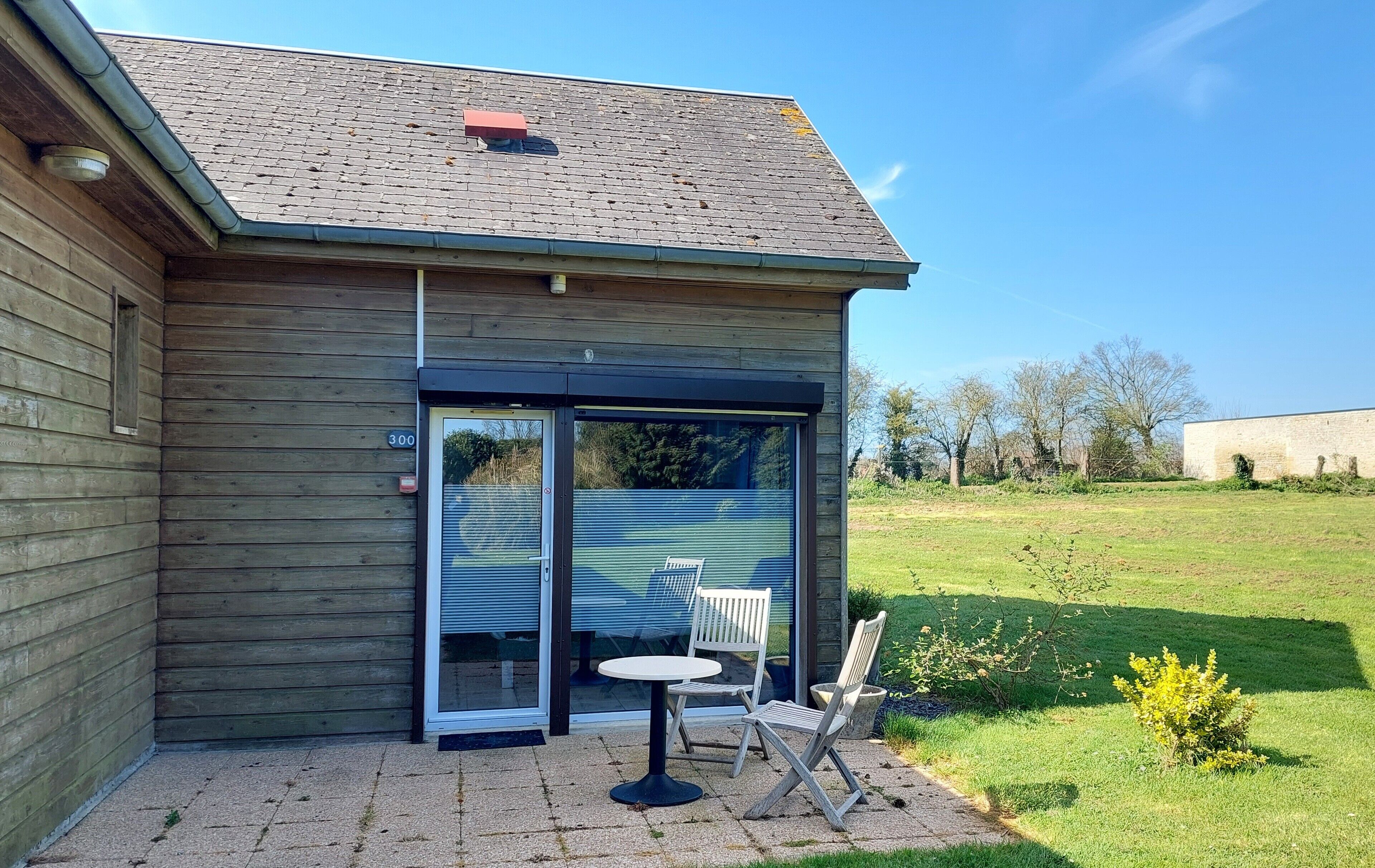 chambre double confort | terrace/patio