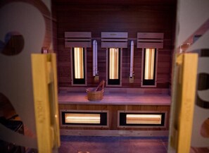 Behandlingsrom for par, badstue, dampbad og kroppsbehandlinger