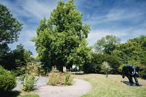 Suite – exclusive, 1 kingsize-seng med sovesofa, ikke-røyk, massasjebadekar (Spa) | Utsikt fra rommet