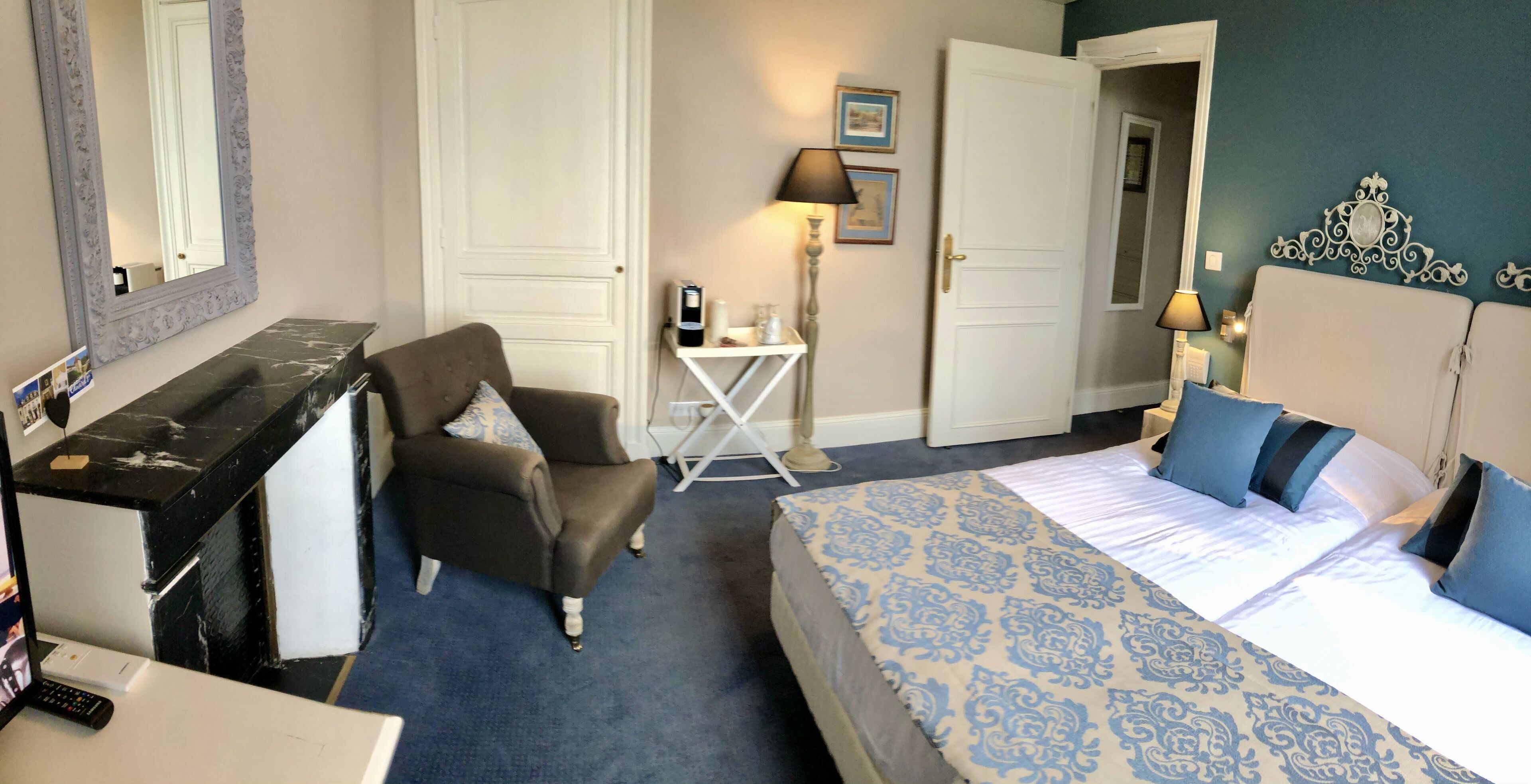 Premium bedding, Select Comfort beds, minibar, in-room safe