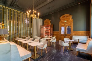 Daily buffet breakfast (EUR 15 per person)