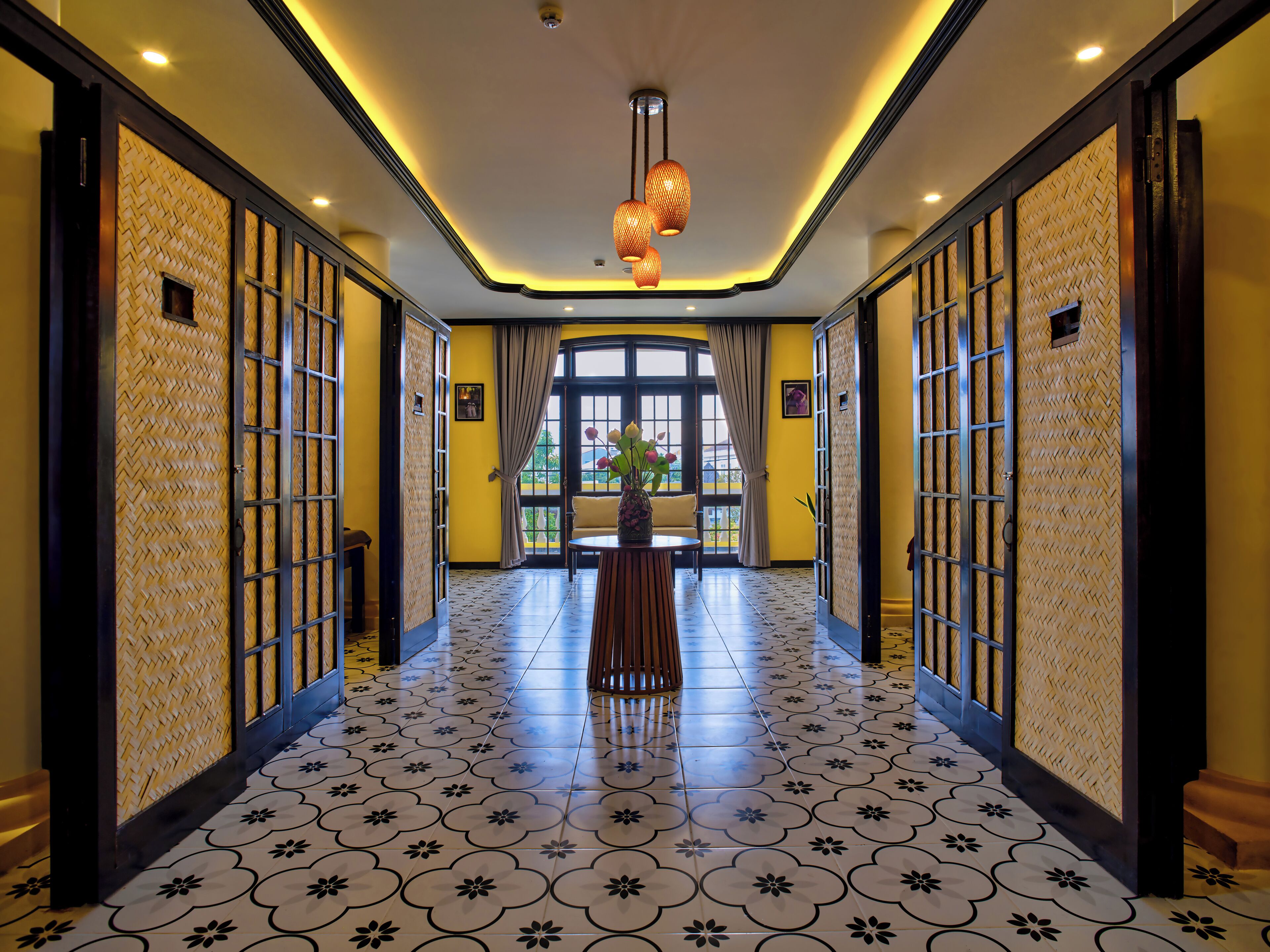 Body treatments, aromatherapy, hot stone massages, deep-tissue massages