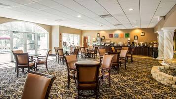 Dagelijks ontbijtbuffet inbegrepen