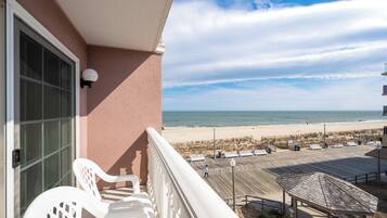 Room, 1 King Bed, Ocean View | View from room