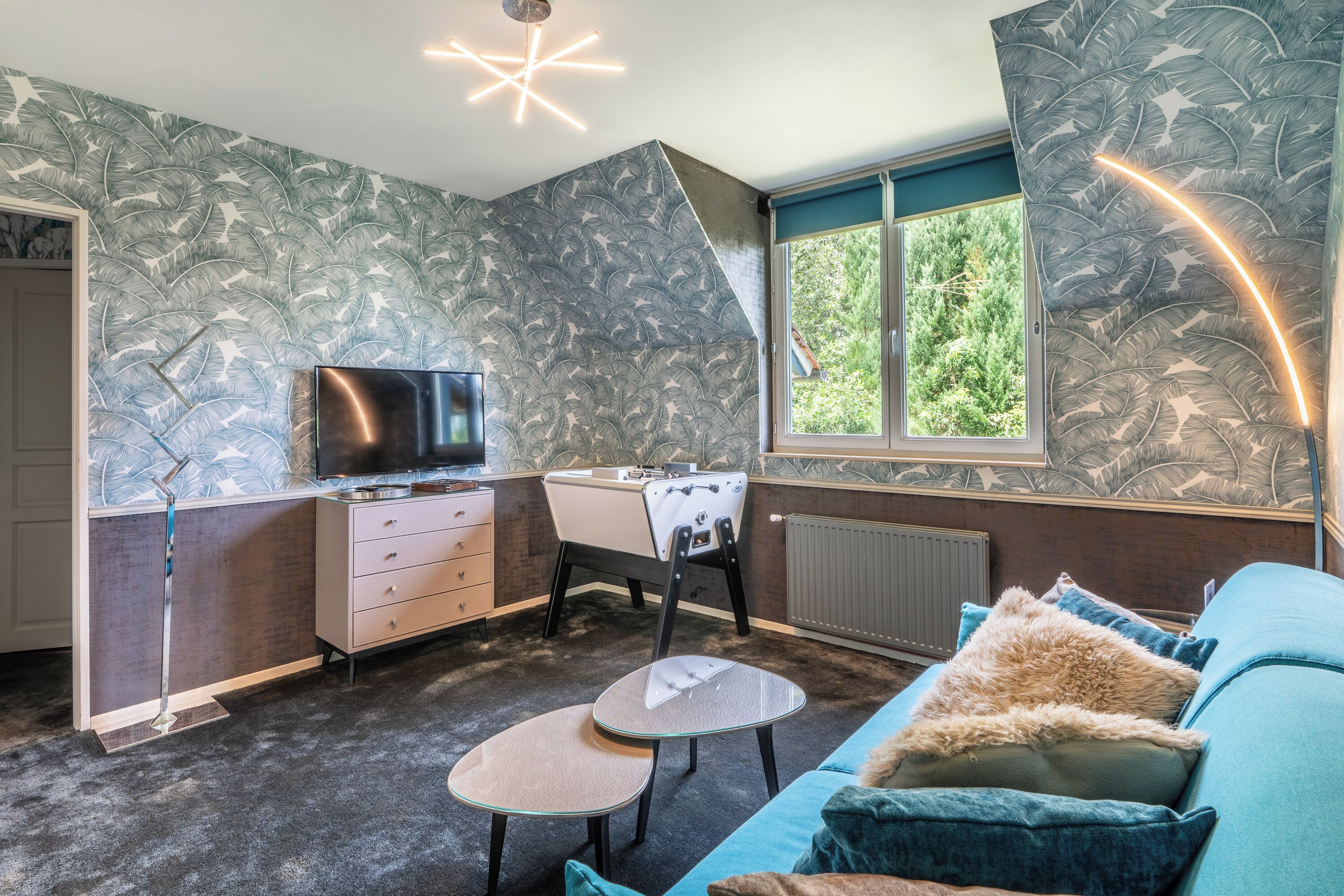 family suite | minibar, in-room safe, desk, laptop workspace