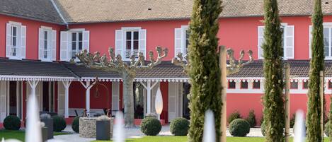 Premium Double or Twin Room, Vineyard View | Courtyard view