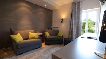 TelevisiĂłn de pantalla plana 108 cm con canales de televisiĂłn digitales