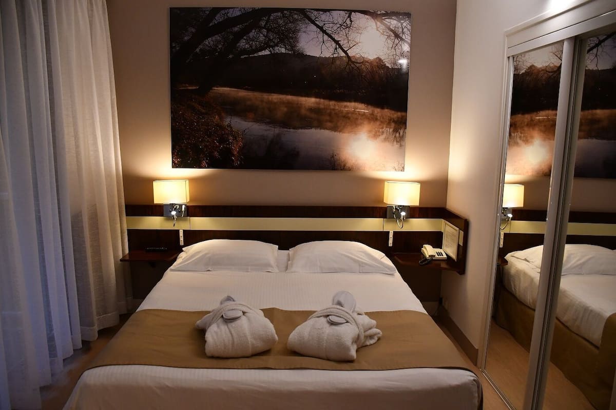 Junior Suite, Balcony, Garden View