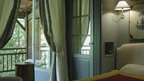 Minibar, in-room safe, blackout curtains, soundproofing