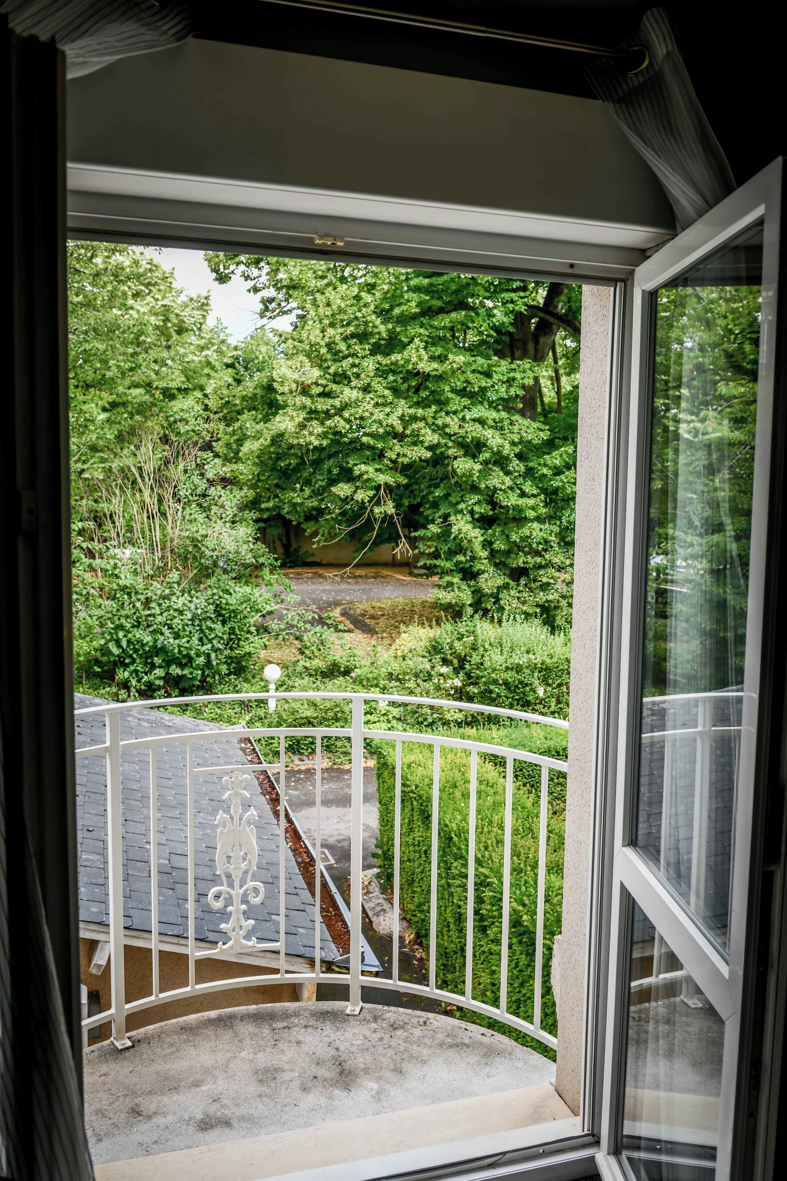 junior suite (appartment pavillon) | premium bedding, minibar, desk, blackout curtains