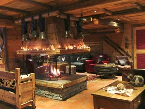 إطلالات على الحديقة، مفتوح يوميًا