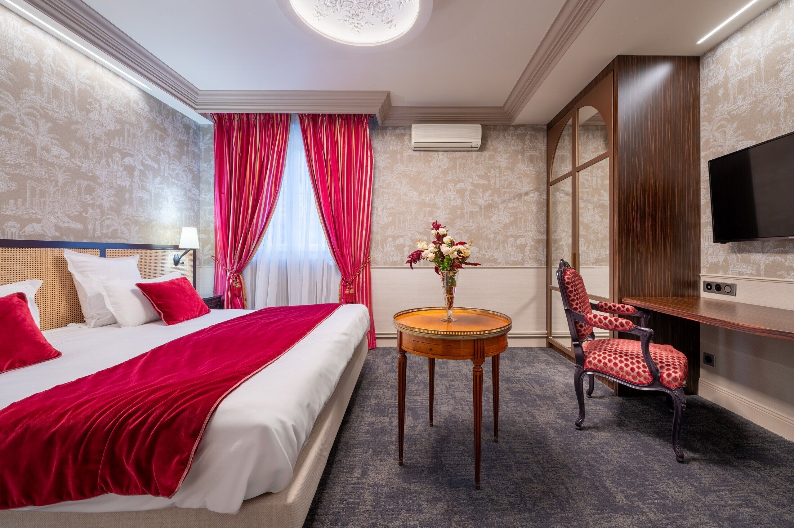 Standard Double or Twin Room, Ensuite | Tempur-Pedic beds, minibar, in-room safe, individually decorated