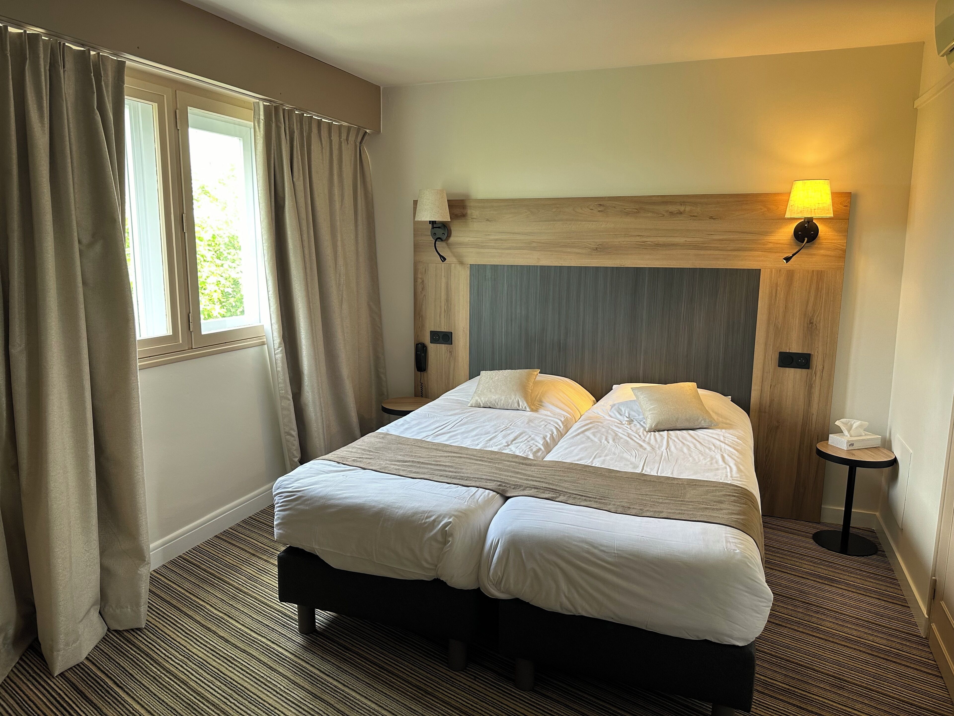 quadruple room | 1 bedroom, desk, blackout curtains, free wired internet