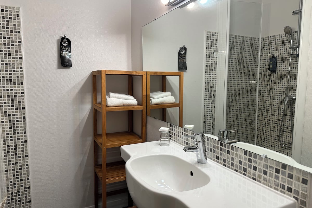 club room | bathroom | hair dryer, towels