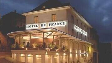Front of property – evening/night