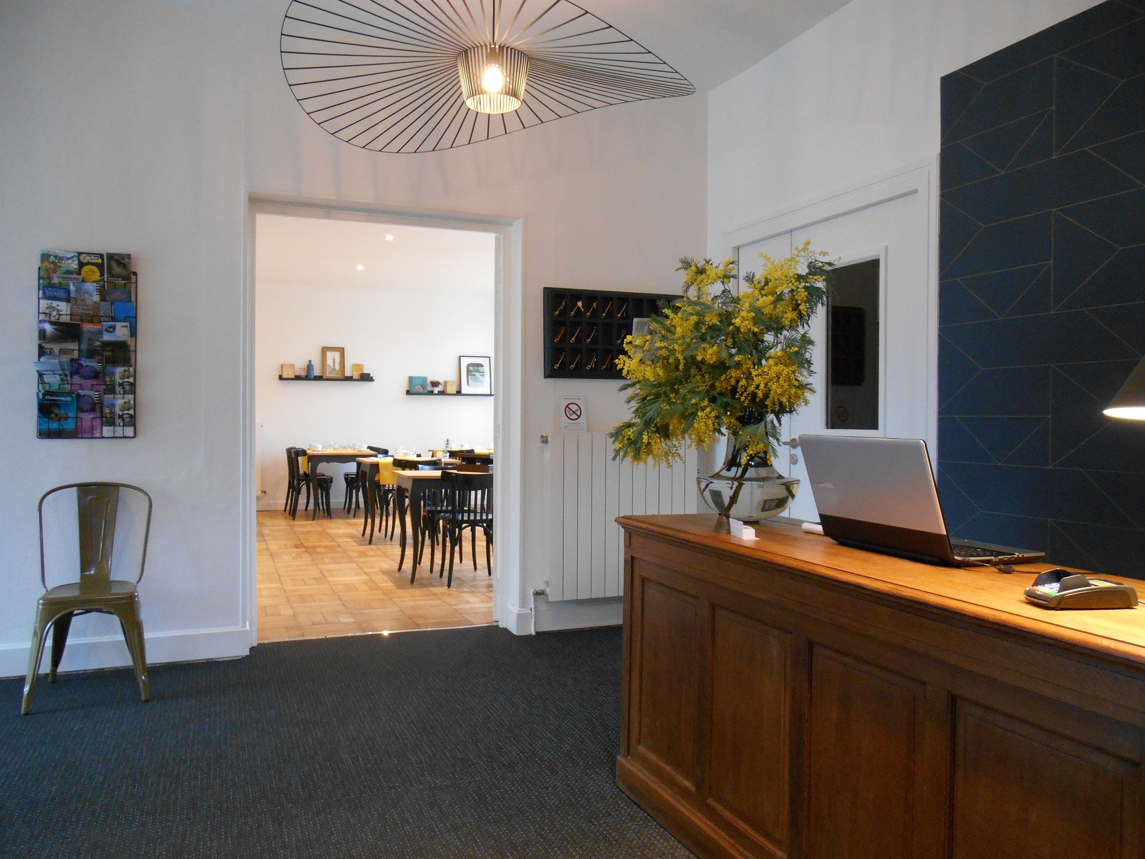 daily buffet breakfast (eur 14 per person)