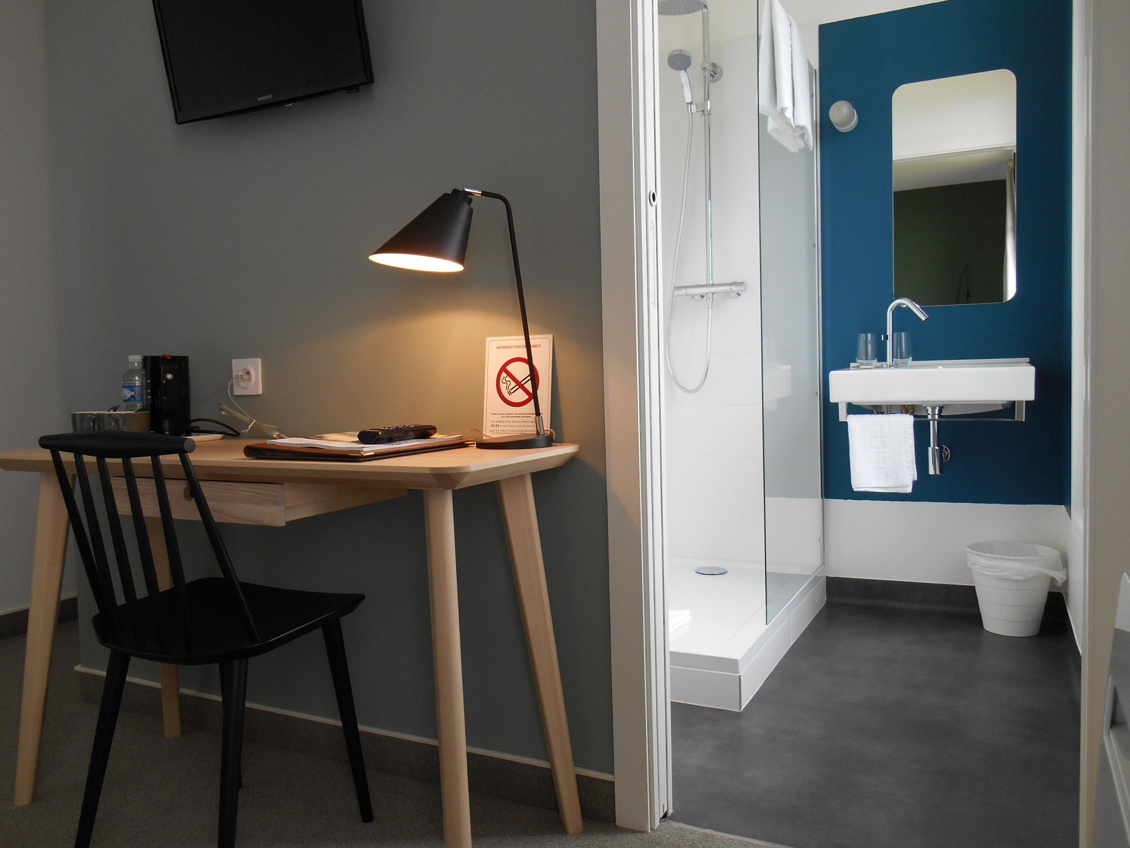 comfort double room, garden view and sea view | bathroom | free toiletries, hair dryer, towels