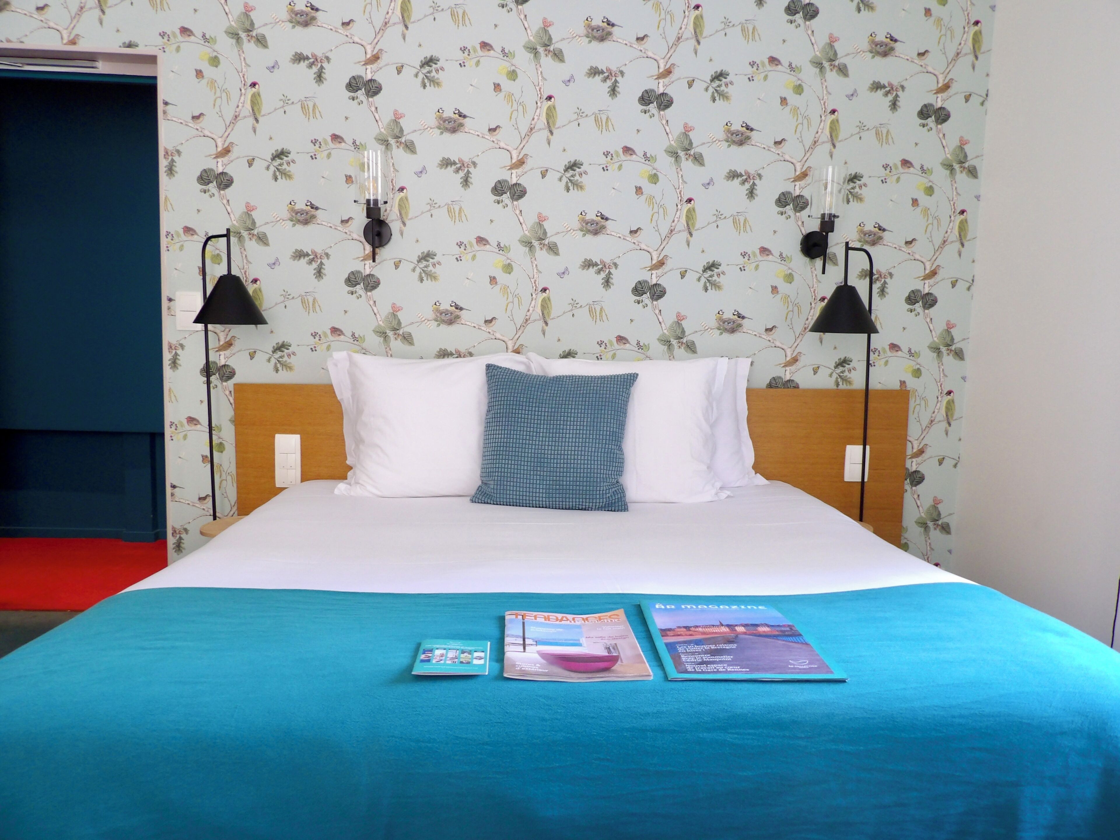 Wifi gratis y ropa de cama 