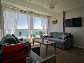 TV - Le Diana Hotel and Spa (Carnac)