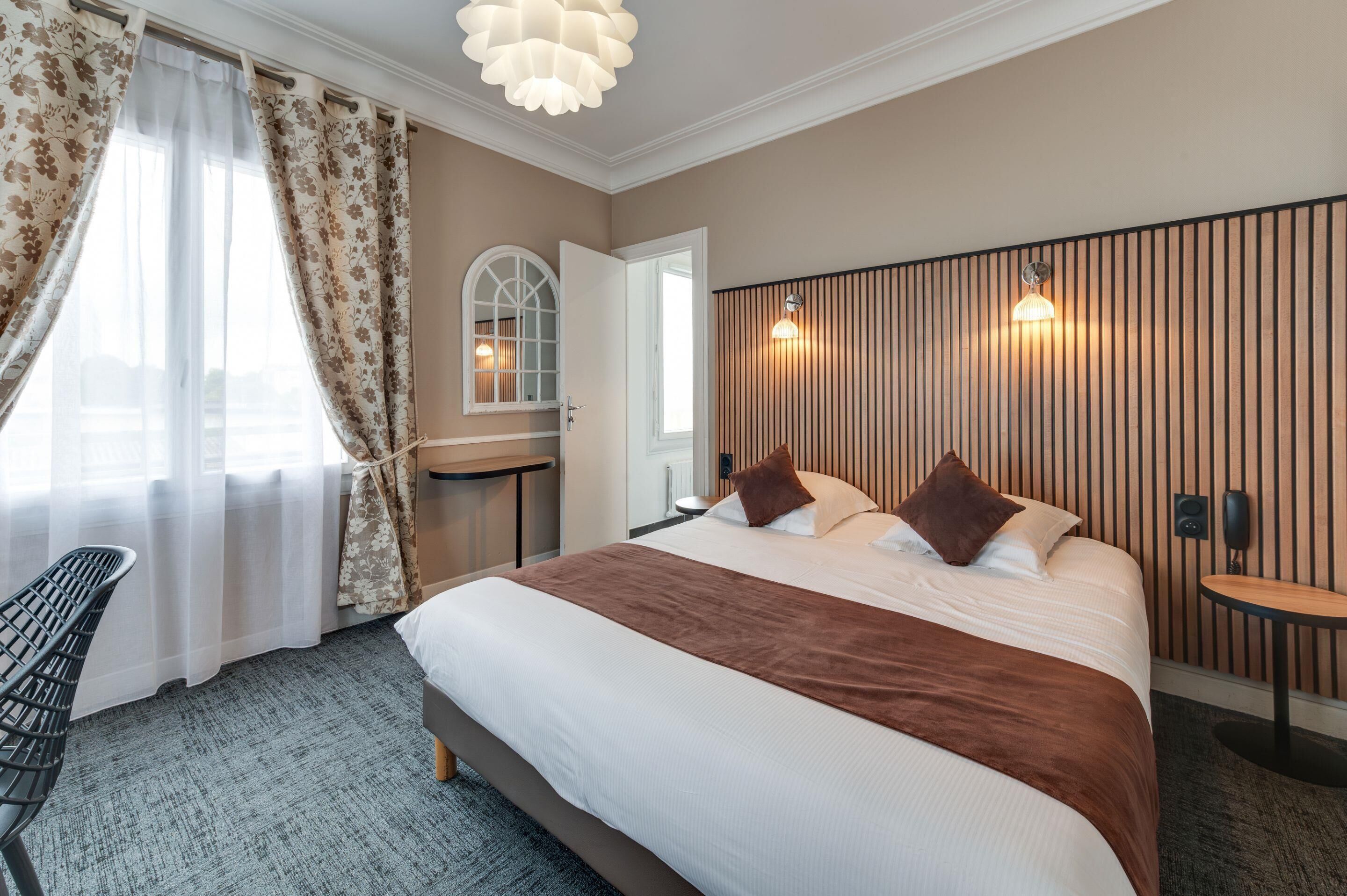 Select Comfort beds, desk, blackout drapes, soundproofing