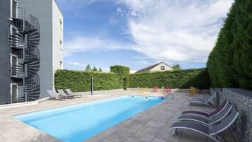 Außenpool (je nach Saison geöffnet)