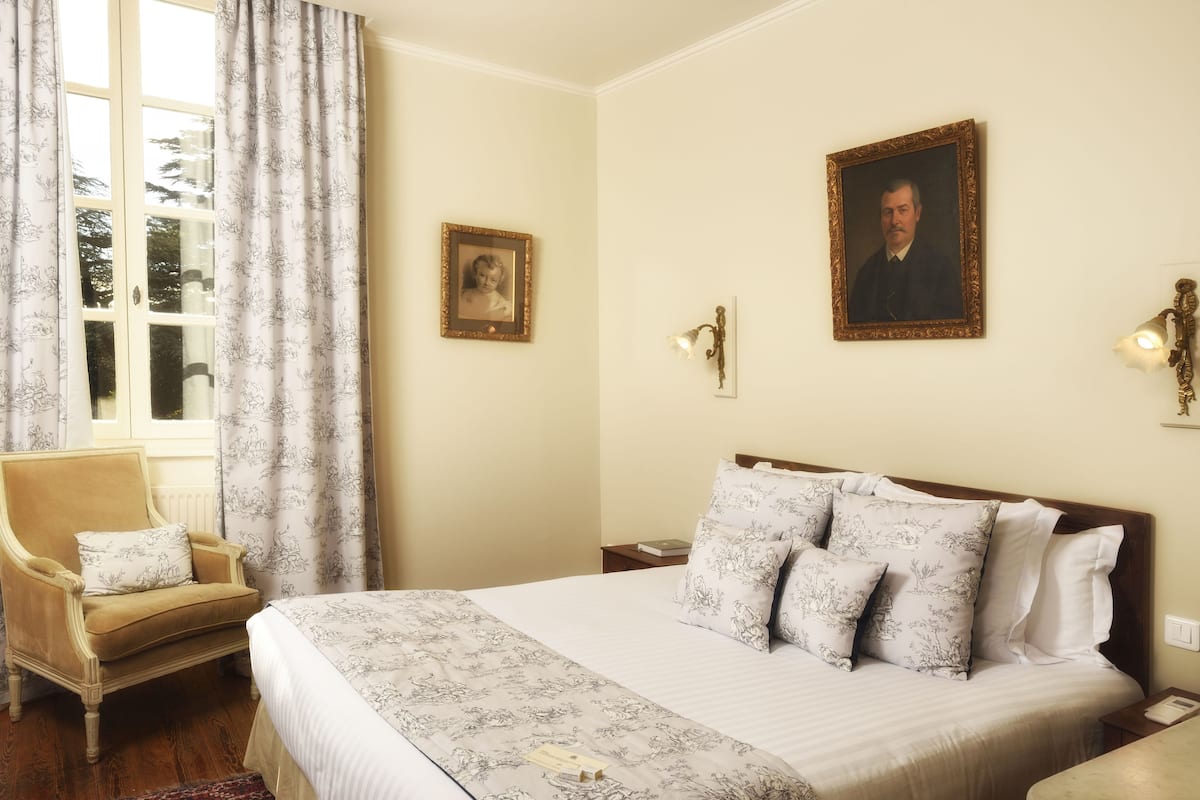 1 bedroom, minibar, in-room safe, individually decorated