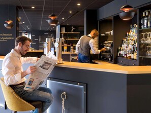 Bar (en el alojamiento)