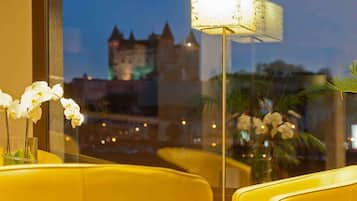 Bar (in der Unterkunft)