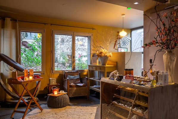 Couples treatment rooms, sauna, Turkish bath, body treatments