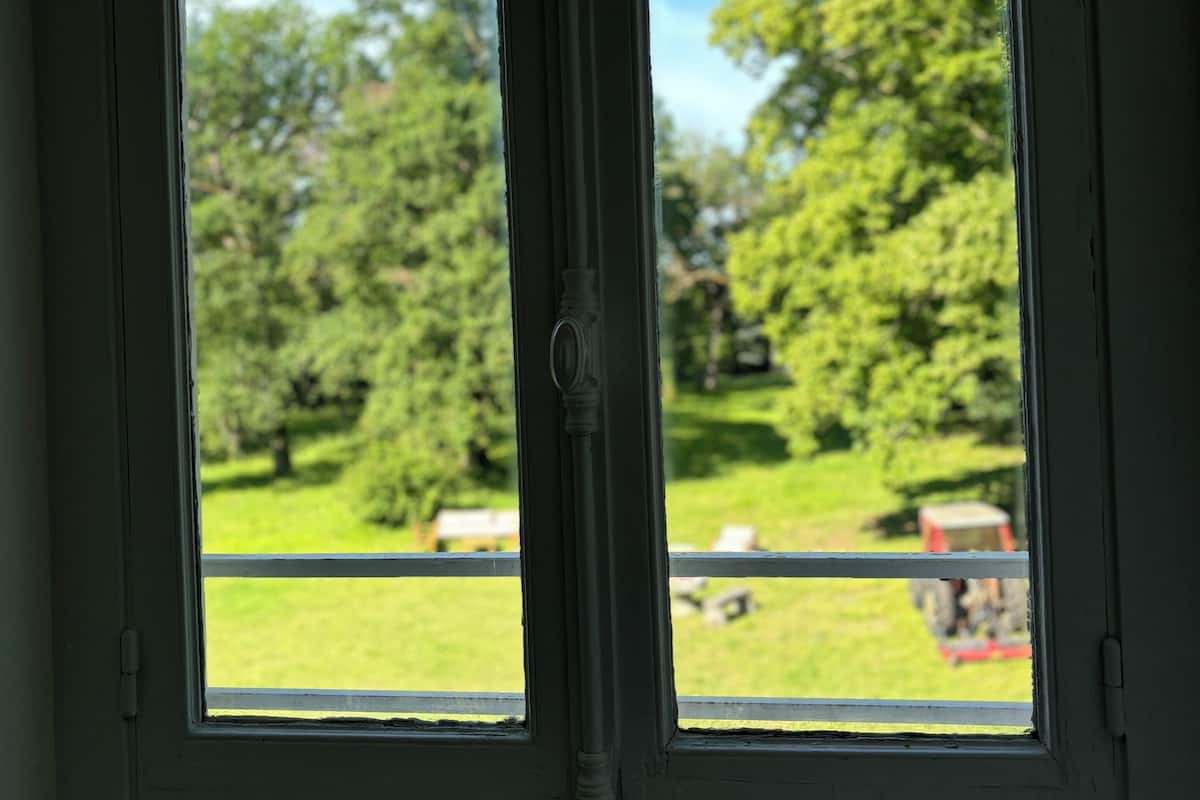 double room | 2 bedrooms, premium bedding, in-room safe, individually decorated