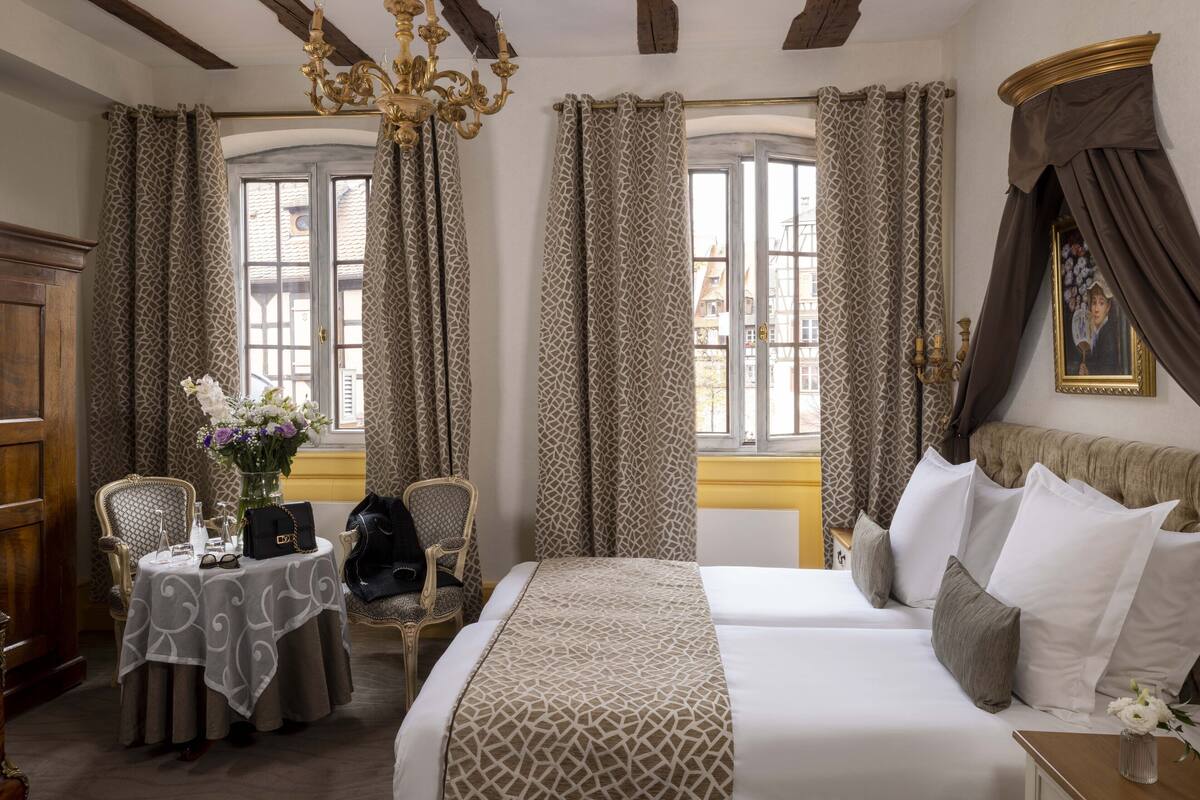 deluxe double room | premium bedding, tempur-pedic beds, minibar, in-room safe