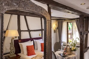 Chambre Double Deluxe | Literie de qualité supérieure, matelas Tempur-Pedic, minibar