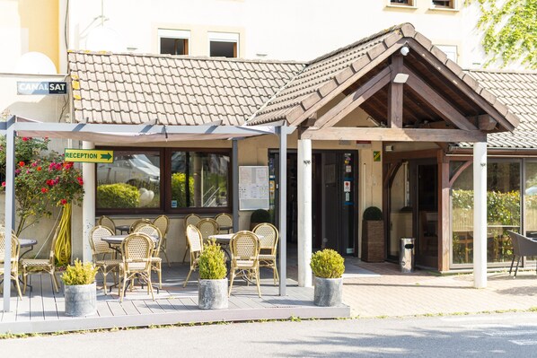 Exterior - Hôtel Bagatelle Paris Nord Roissy CDG (Goussainville)