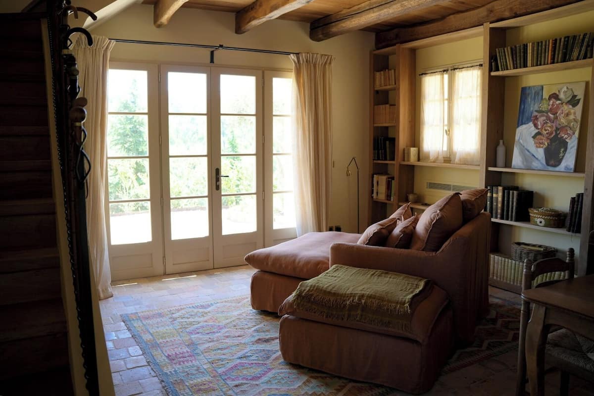 Villa, vista al viñedo | Sábanas italianas Frette y ropa de cama de alta calidad 