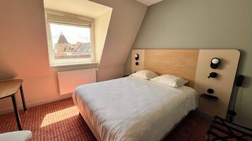 Standaard tweepersoonskamer | Luxe beddengoed, individueel gedecoreerd, individueel gemeubileerd